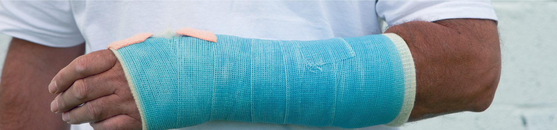  Tata AIG’s Individual Accident & Sickness Hospital Cash Policy for NRI